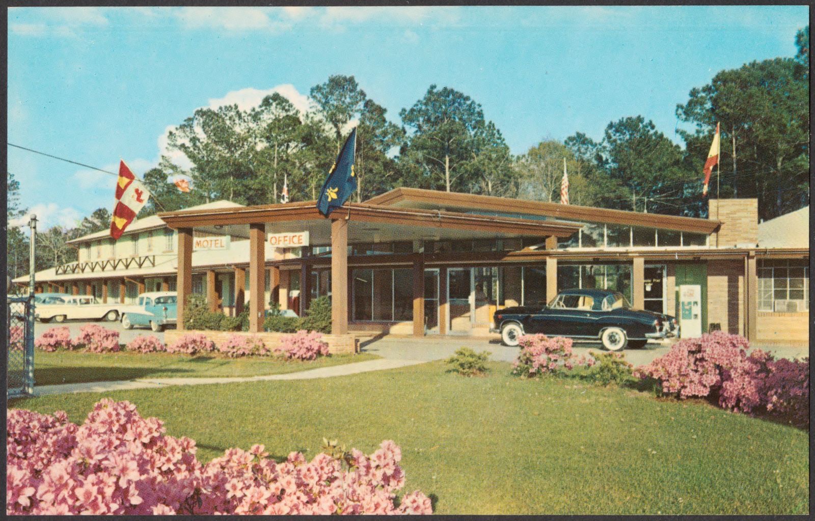 Spanish Fort Motel is located on a spacious, beautifully landscaped grounds, 8 miles E. of Mobile, Ala., Boston Public Library - undated