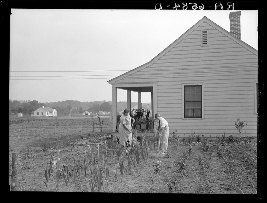 Five-room house and family at the Palmerdale Homesteads near Birmingham, Alabama