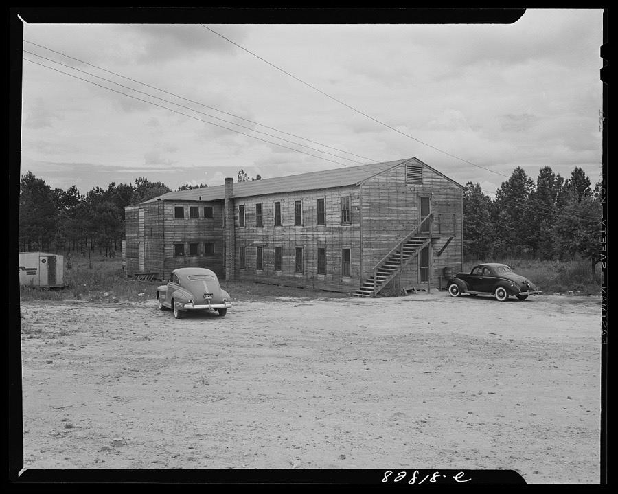 Childersburg, Alabama. Bunkhouse which accomodates a hundred workers
