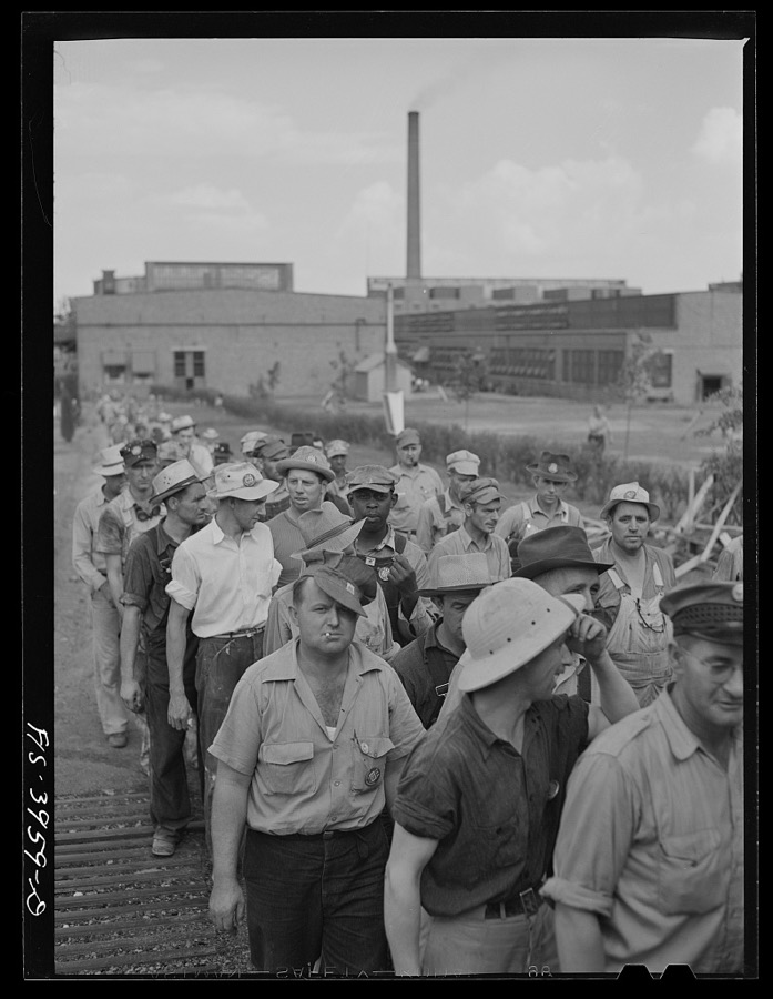 Wilson Dam, Alabama (Tennessee Valley Authority (TVA)). Workers checking out at end of shift at a chemical engineering plant