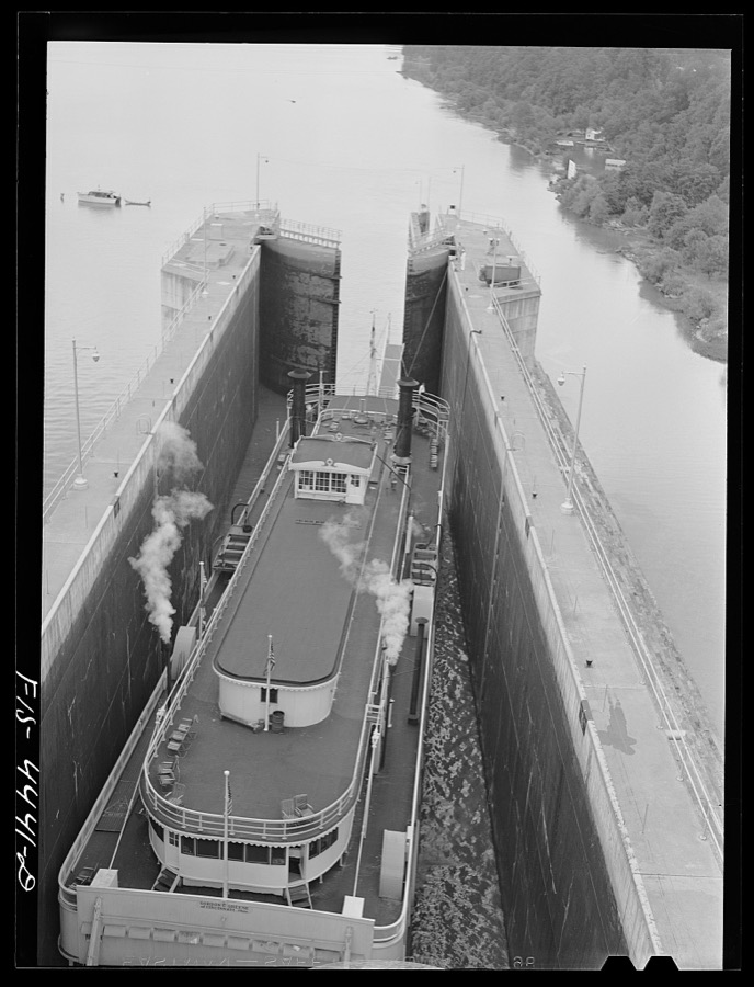 Wheeler Dam, Alabama (Tennessee Valley Authority (TVA)). Excursion steamer in lock at Wheeler Dam, Alabama