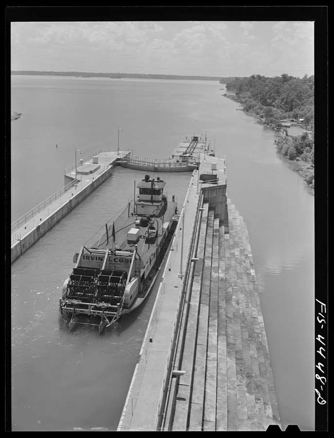 Wheeler Dam, Alabama (Tennessee Valley Authority (TVA)). Lock