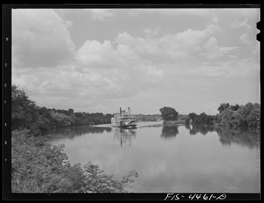 Wilson Dam, Alabama (Tennessee Valley Authority (TVA)). Excursion steamer Gordon C. Green of Cincinnati approaching Wilson Dam, Alabama