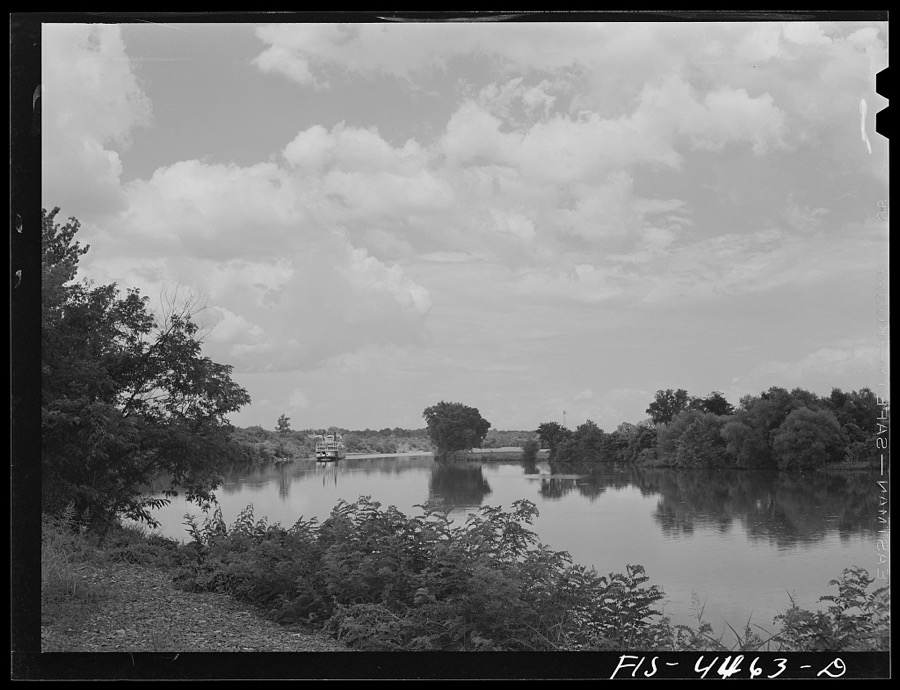 Wilson Dam, Alabama (Tennessee Valley Authority (TVA)). Excursion steamer Gordon C. Green of Cincinnati approaching Wilson Dam, Alabama