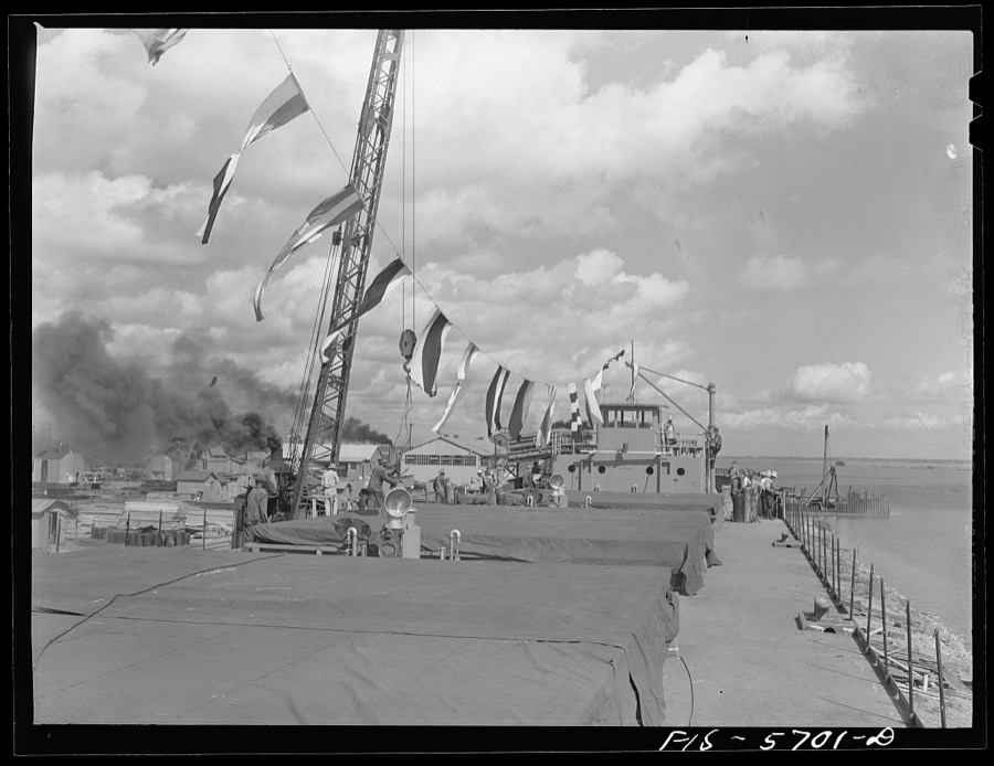 Ingalls Shipbuilding Company, Decatur, Alabama. Deck of an Army barge just before launching