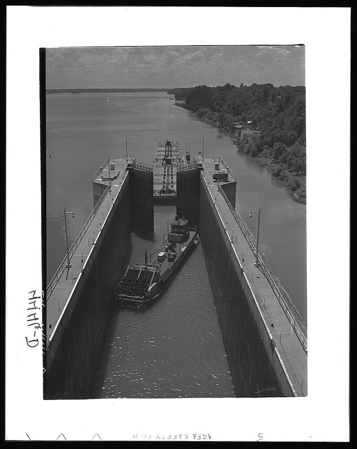 Wheeler Dam, Alabama (Tennessee Valley Authority (TVA)). Lock