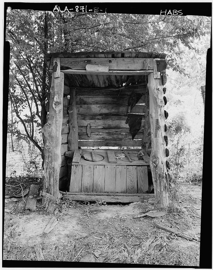 Charity House, Outhouse, State Route 32 & County Route 1 vicinity, Memphis, Pickens County, AL