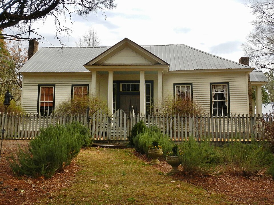 Photograph of Chancellor House