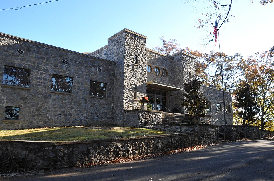 Photograph of Company E of the 167th Infantry of the Alabama National Guard Armory