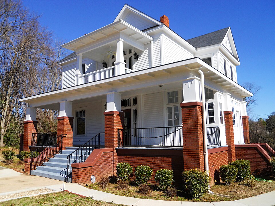 Photograph of Dr. J.W. Darden House