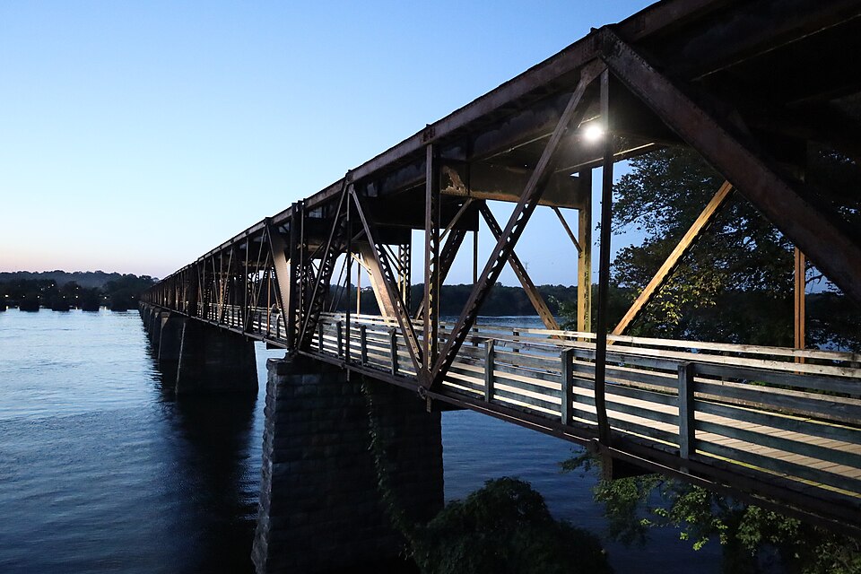 Photograph of Memphis & Charleston Railroad Bridge