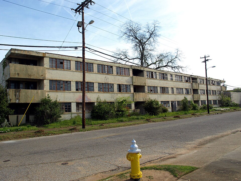 Photograph of Grove Court Apartments
