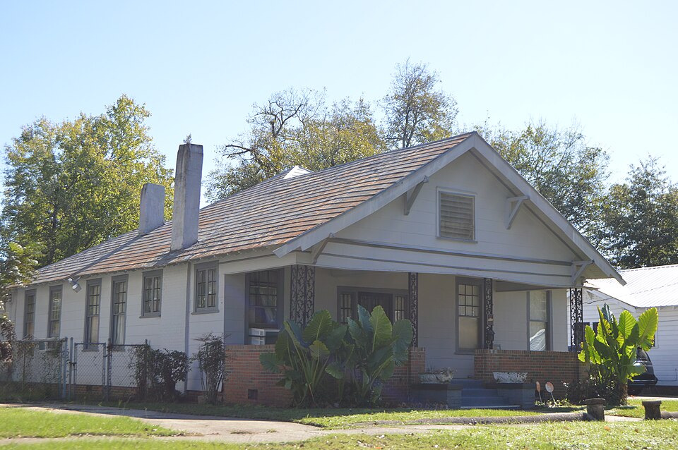 Photograph of Sullivan and Richie Jean Jackson House