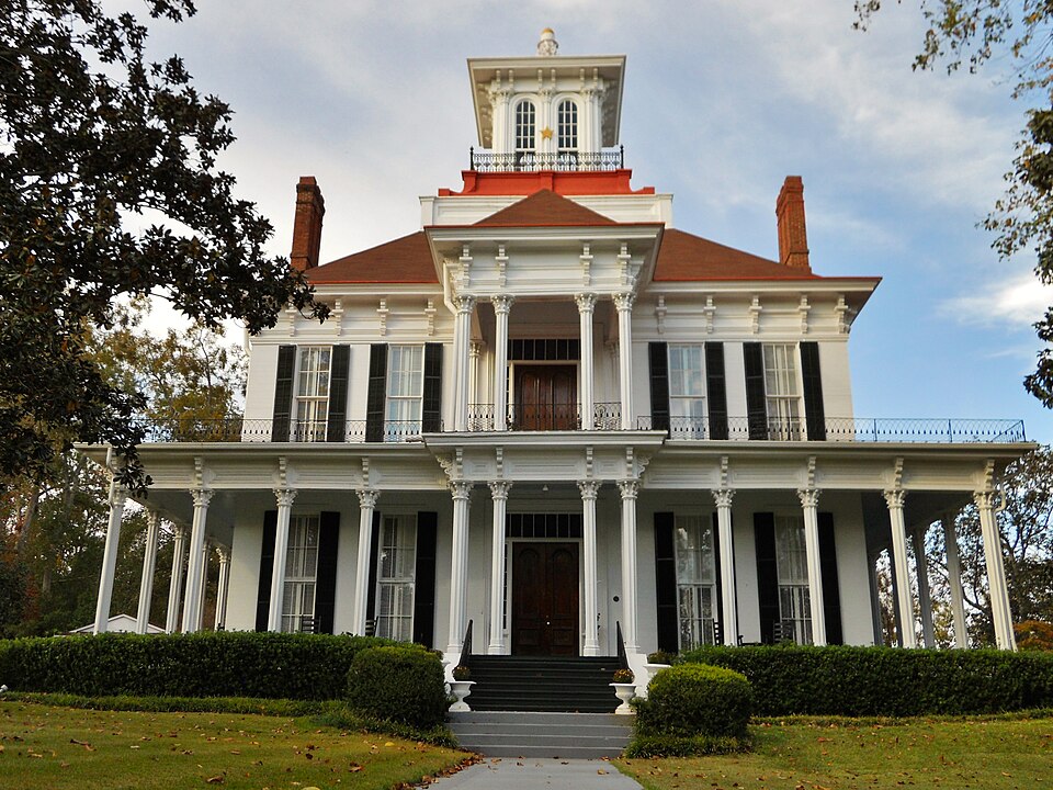 Photograph of Kendall Manor