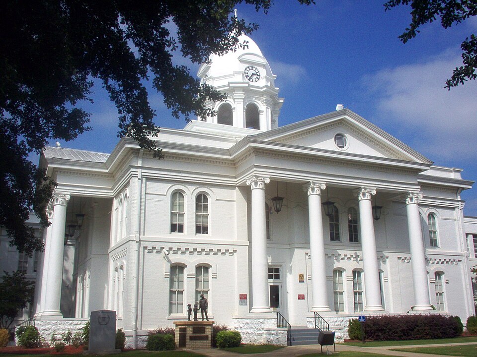 Photograph of Colbert County Courthouse Square Historic District