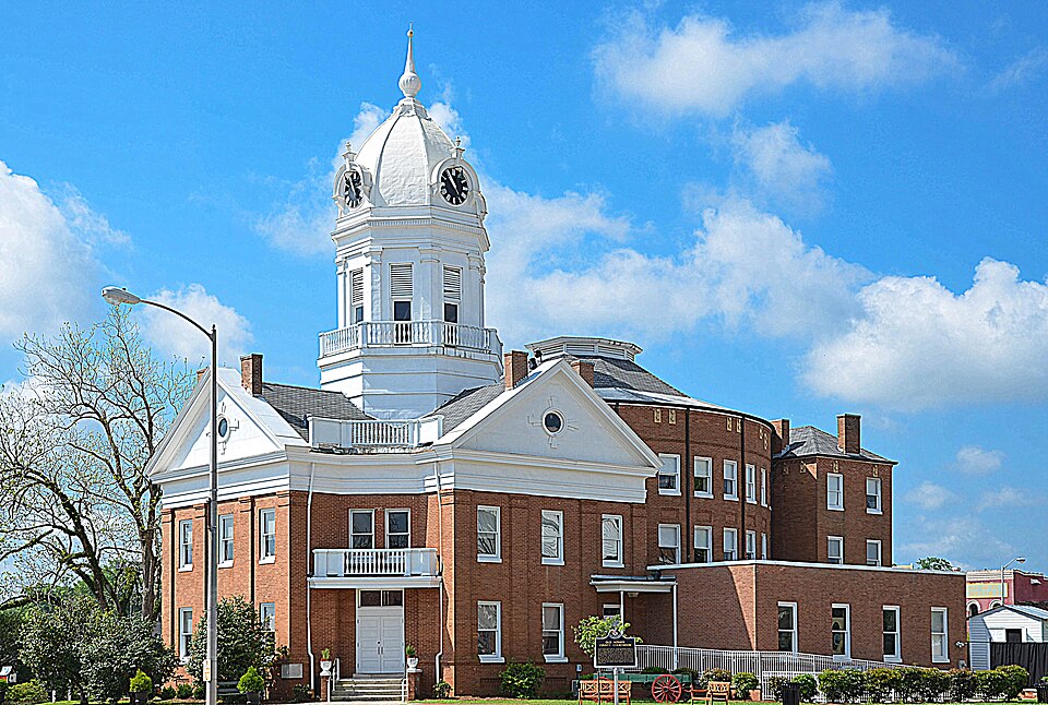 Photograph of Old Monroe County Courthouse