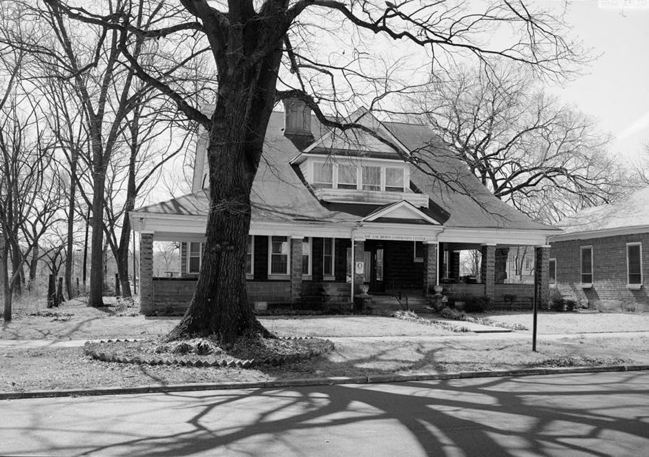 Photograph of Dr. A.M. Brown House
