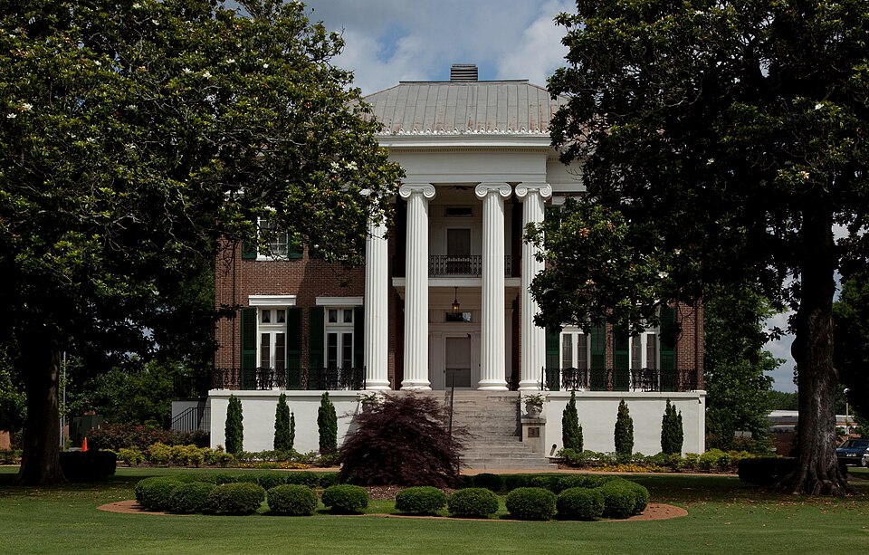 Photograph of Rogers Hall