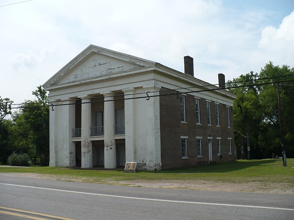 Photograph of Old Marengo County Courthouse