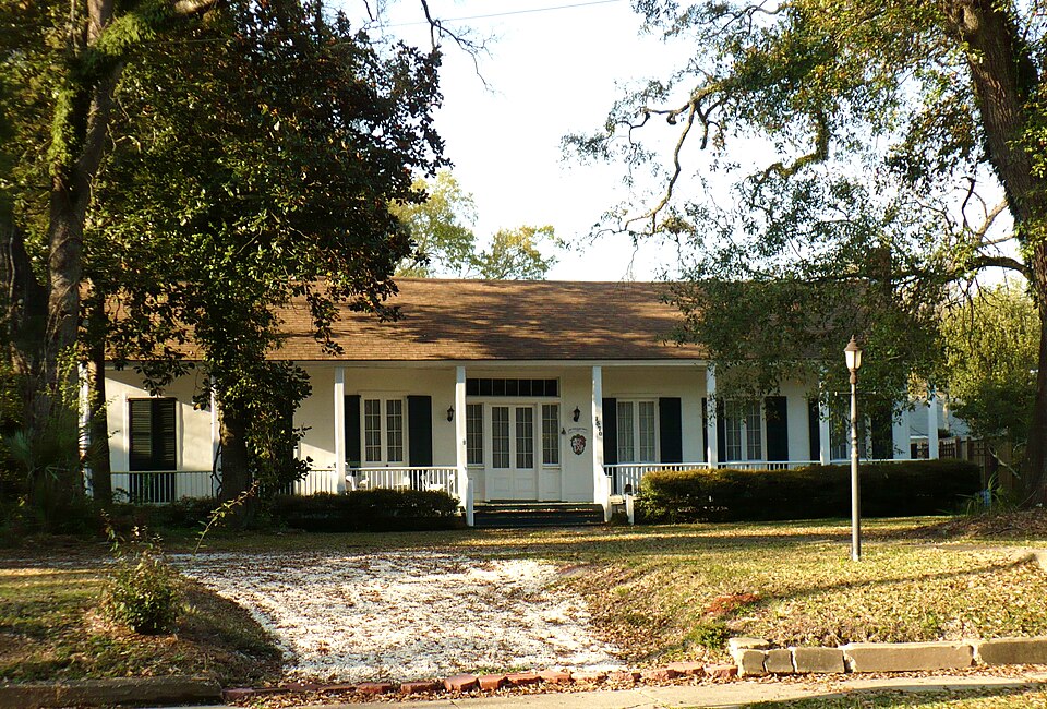 Photograph of Gates-Daves House