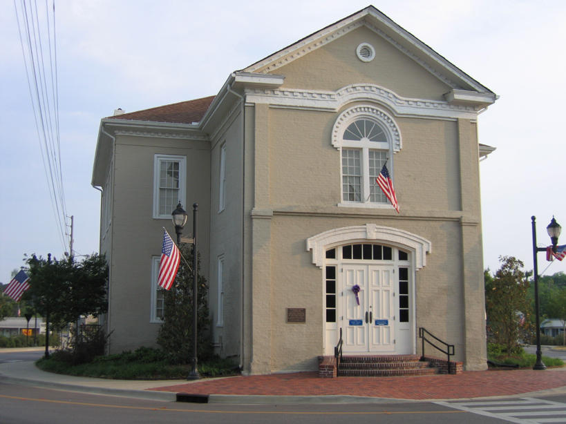 Photograph of Old Shelby County Courthouse