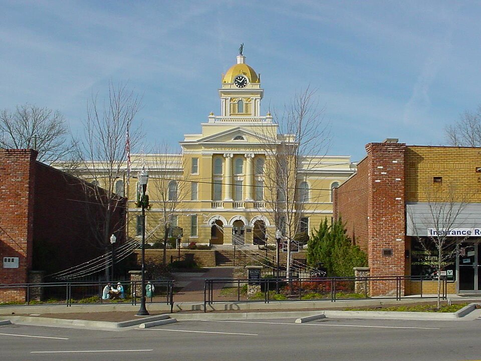 Photograph of Cleburne County Courthouse