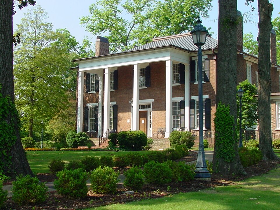 Photograph of Sannoner Historic District