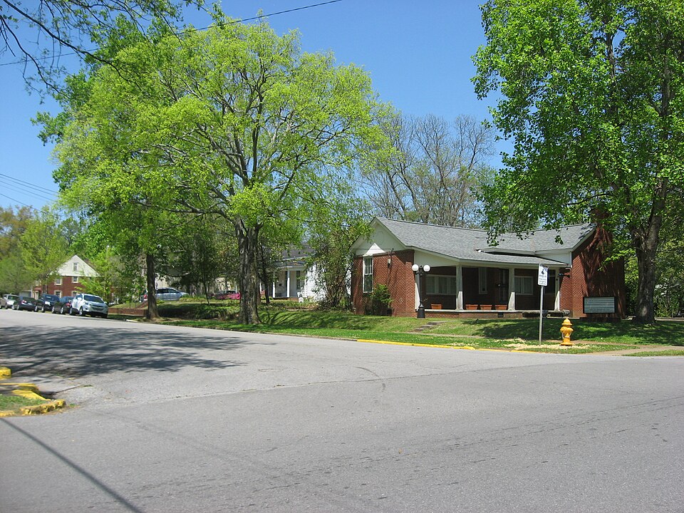 Photograph of Walnut Street Historic District