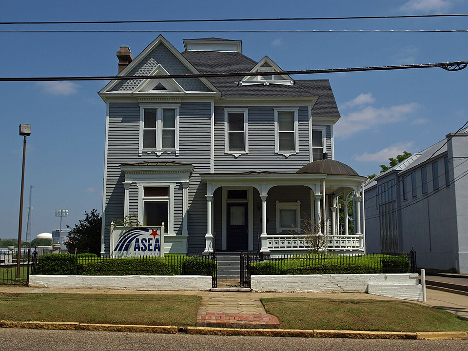 Photograph of Cassimus House