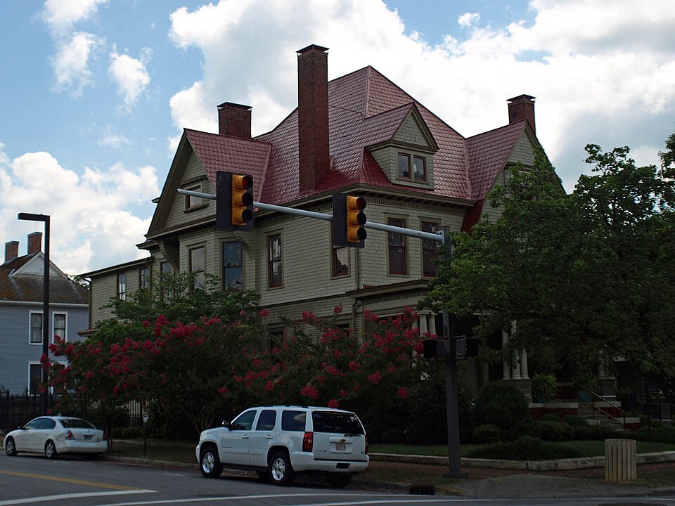 Photograph of Hundley House