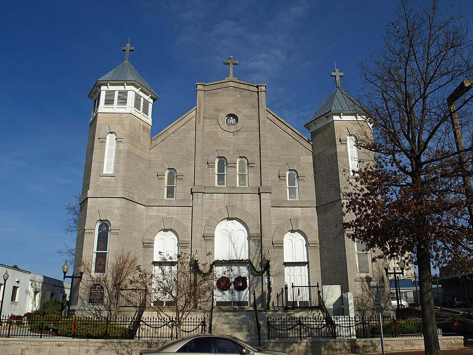 Photograph of St. Mary of the Visitation Catholic Church (Huntsville, Alabama)