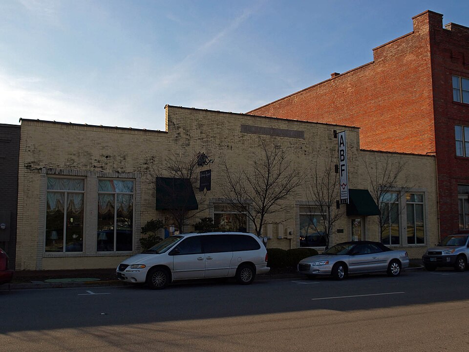 Photograph of Kelly Brothers and Rowe Building