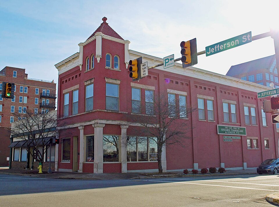 Photograph of Struve-Hay Building