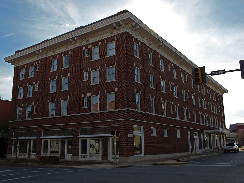 Photograph of Yarbrough Hotel