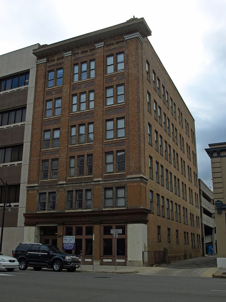 Photograph of Alabama Penny Savings Bank