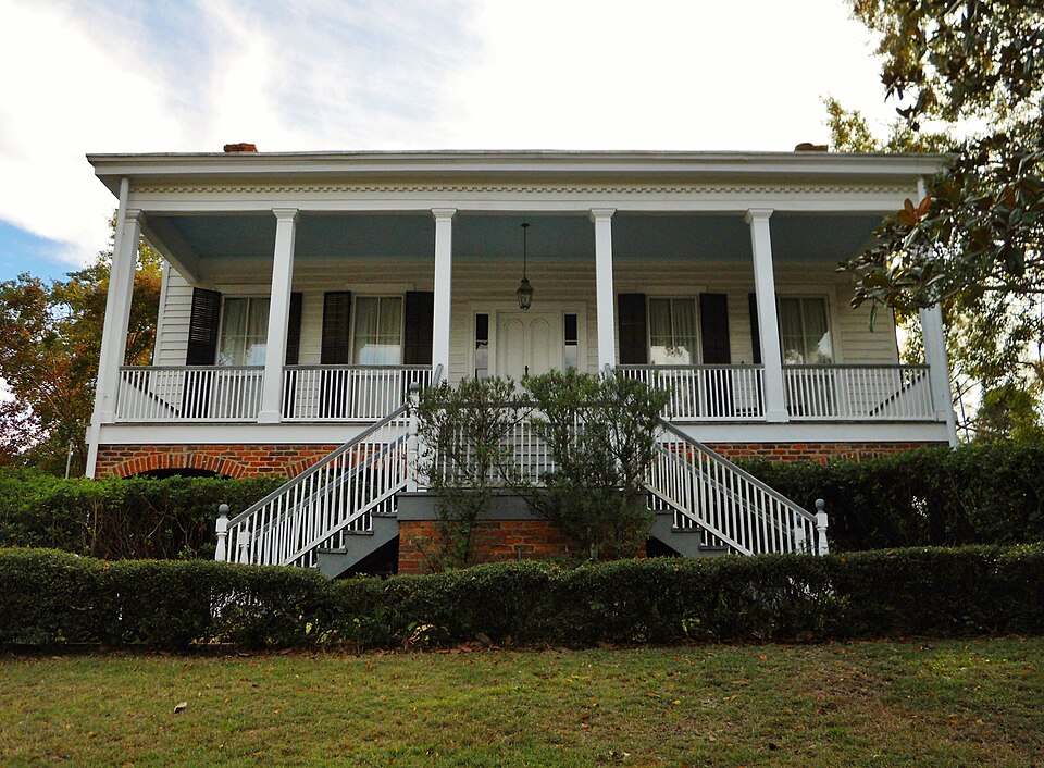 Photograph of Kiels-McNab House