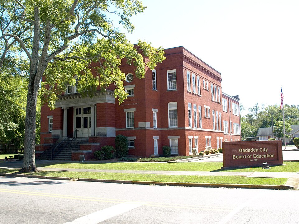Photograph of Eleventh Street School