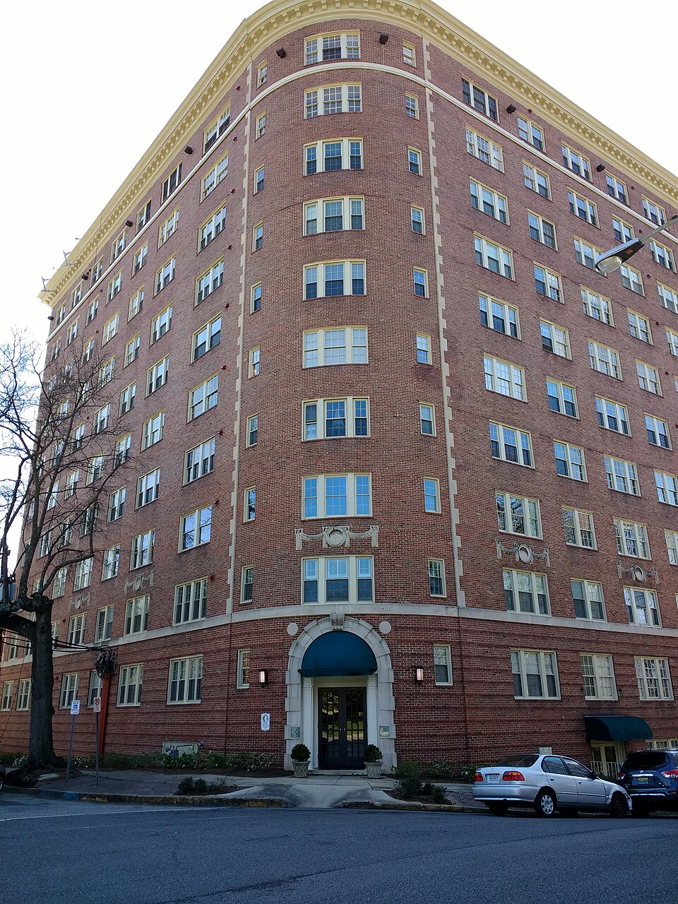 Photograph of Claridge Manor Apartments