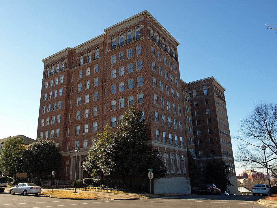 Photograph of Highland Plaza Apartments