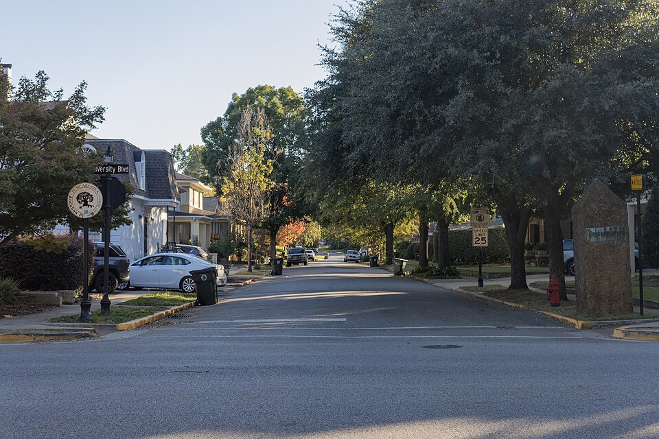 Photograph of Audubon Place Historic District
