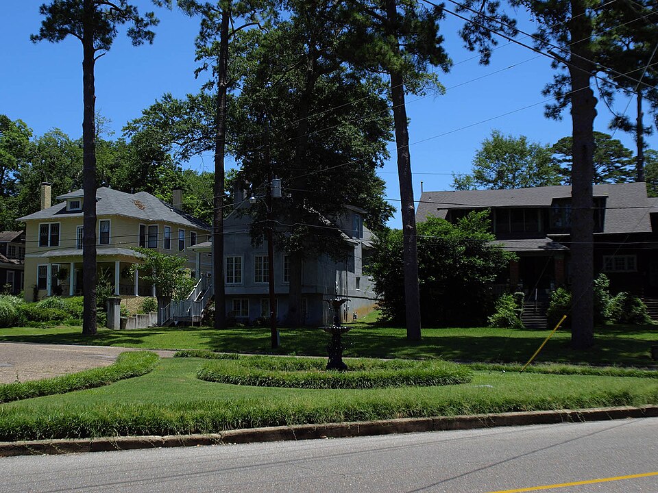 Photograph of Cloverdale Historic District