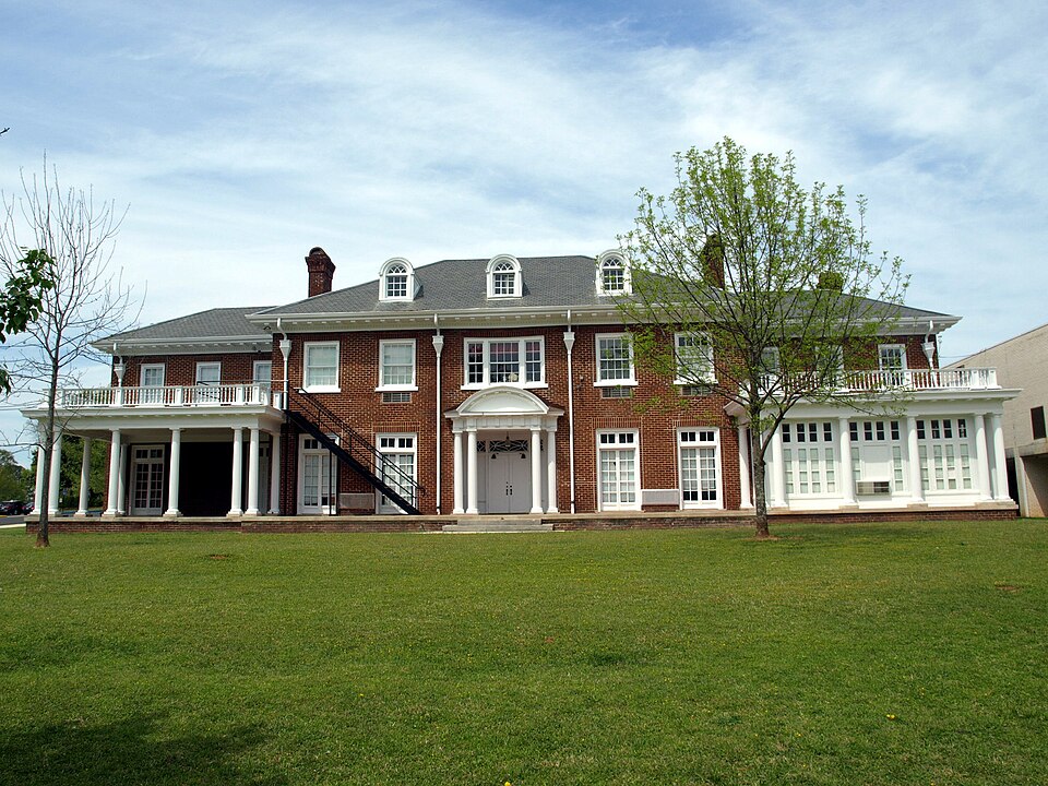 Photograph of Kilby House
