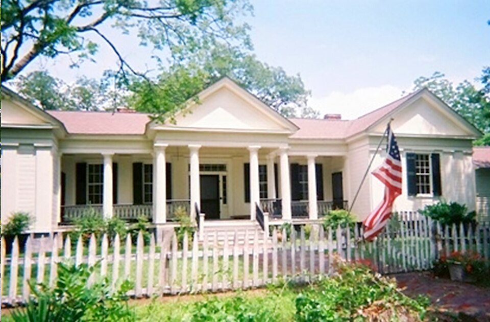 Photograph of Gainesville Historic District