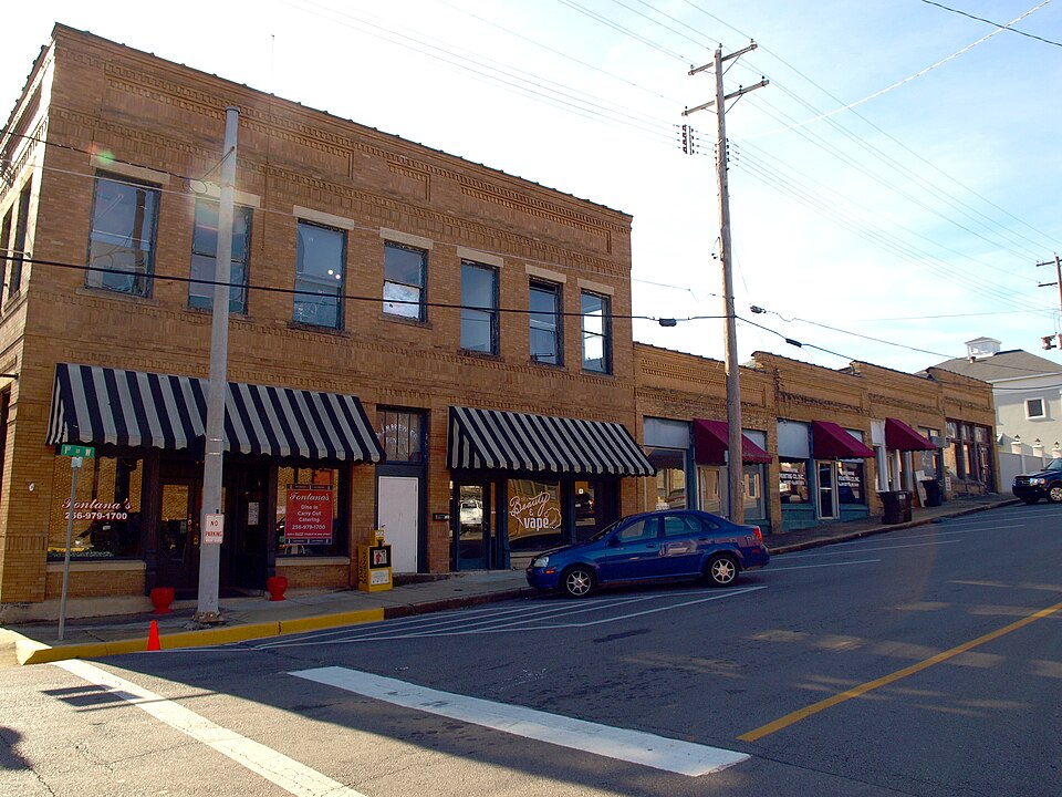 Photograph of Fort Payne Main Street Historic District