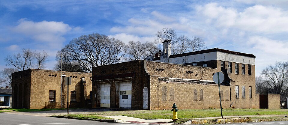 Photograph of Fire Station No. 16