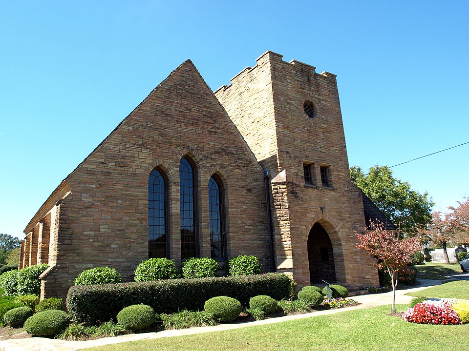 Photograph of Forrest Cemetery Chapel and Comfort Station