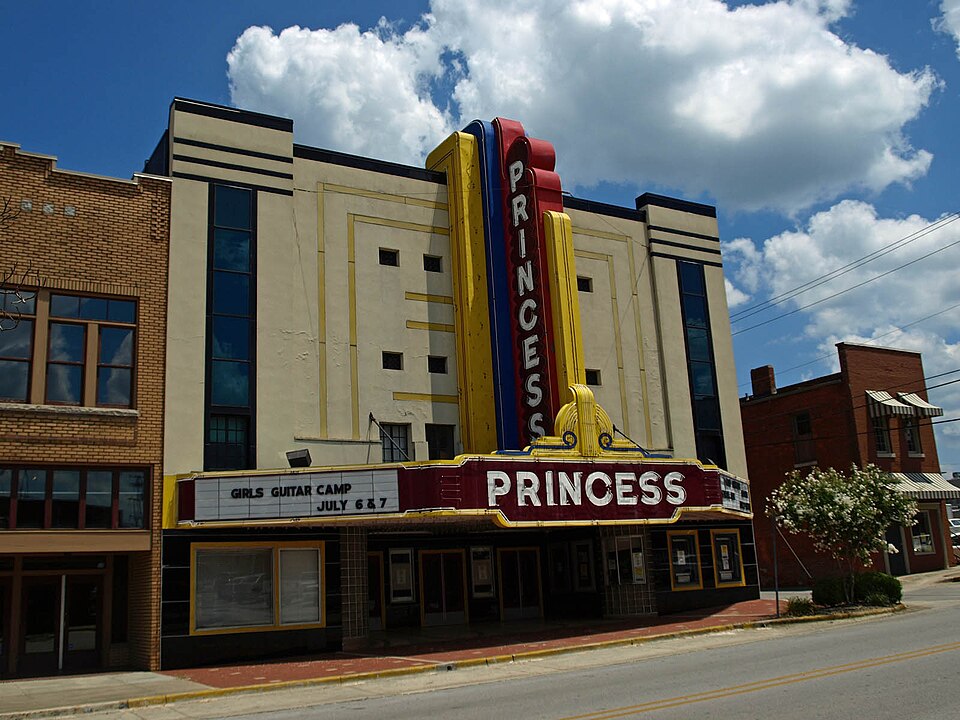 Photograph of New Decatur-Albany Historic District