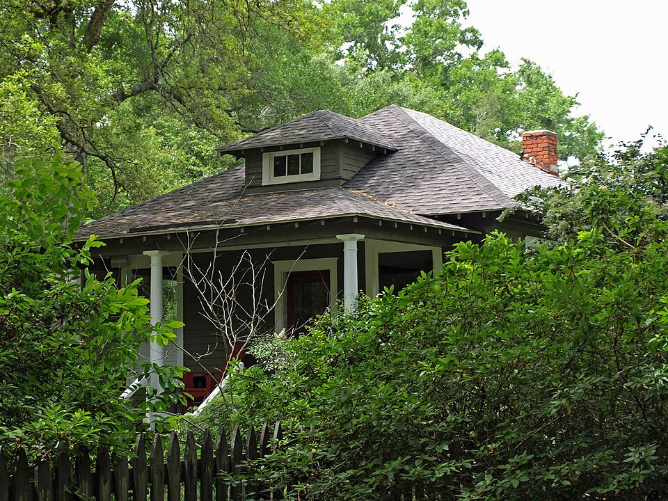 Photograph of Brunell House