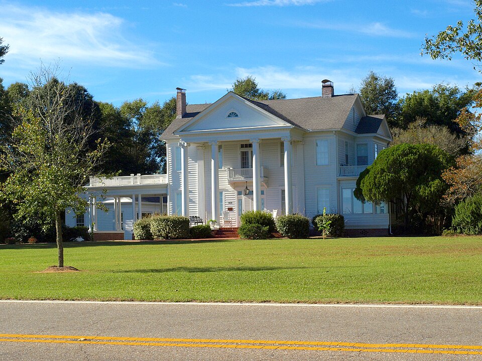 Photograph of Avant House