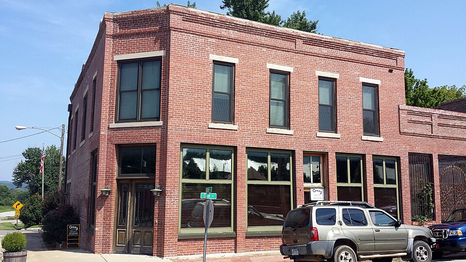 Photograph of Meek Building